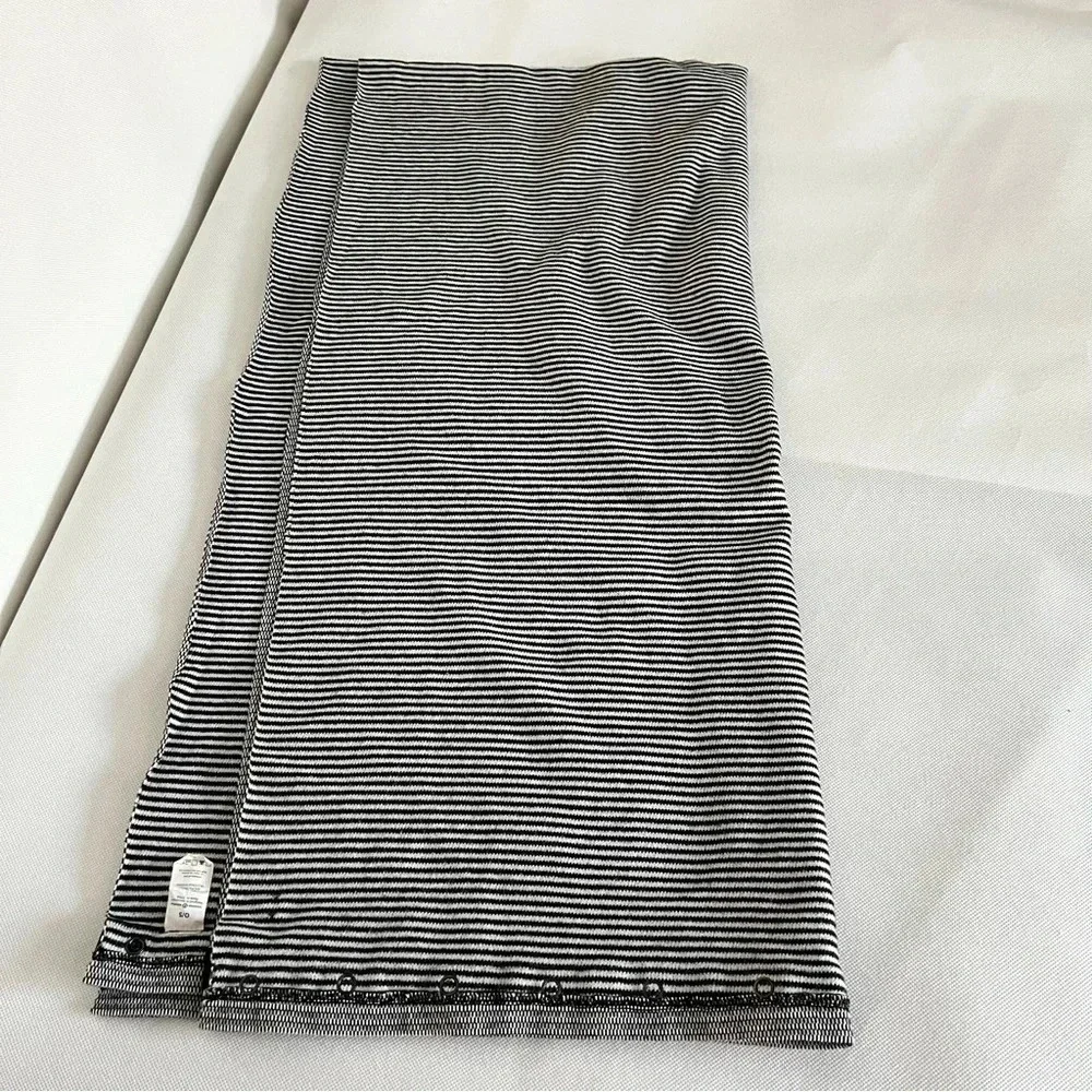 Lululemon Vinyasa Scarf Rulu Mini Check Pique White Heathered Black Reversible